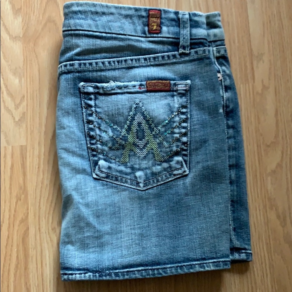 Mini skirt - Picture 4 of 5